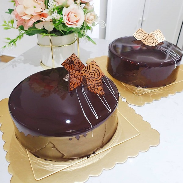 蛋糕班 | 特濃67%法國朱古力鏡面蛋糕班